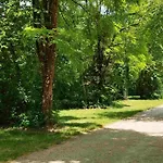 Spacieux Avec Terrasse Pour 6 Personnes - Api-1-52-1112 Κάμπινγκ Vendoire