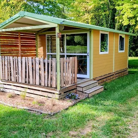 Spacieux Avec Terrasse Pour 6 Personnes - Api-1-52-1112 *