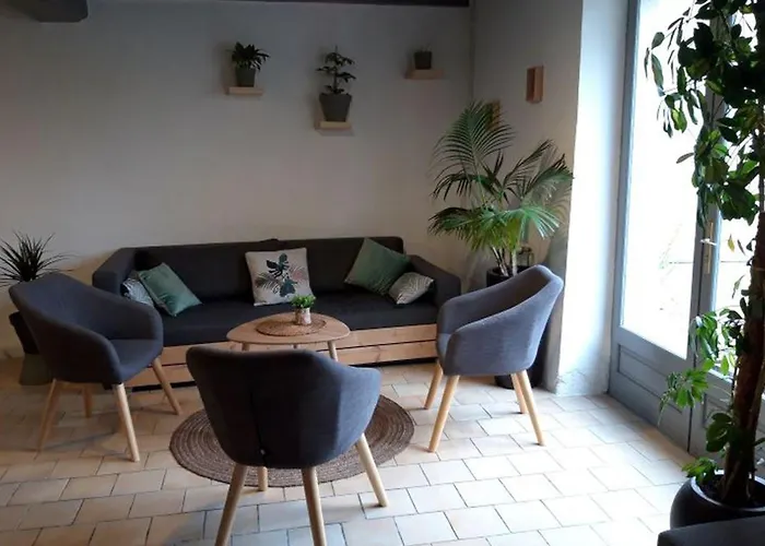 Spacieux Avec Terrasse Pour 6 Personnes - Api-1-52-1112